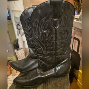 9 West Black leather Annie cowboy boots size 9m